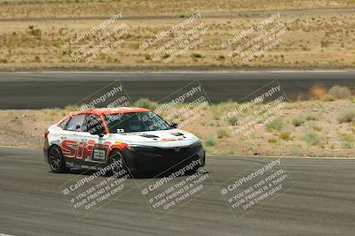 media/Jun-01-2025-CalClub SCCA (Sun) [[eae223c5dd]]/Group 2/Race 3/